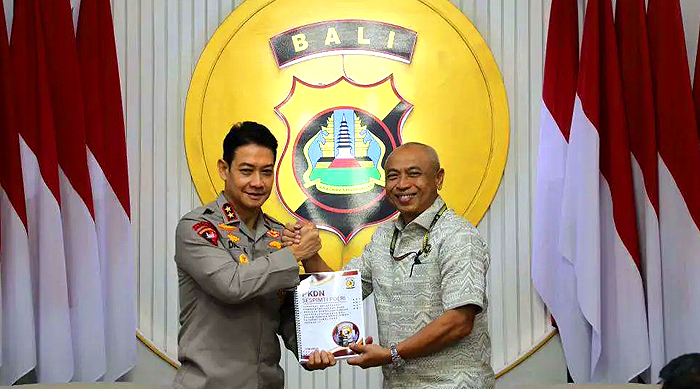 Kapolda Bali Terima Hasil PKDN Sespimti Polri, Perkuat Kajian Strategis Kamtibmas