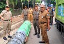 Pemkot Jakpus Bongkar Tower Microcell di Bantaran Kali Cideng untuk Penataan Kawasan