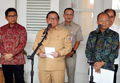 Gubernur Koster Pelajari Skema Obligasi Daerah dari Pemprov DKI Jakarta