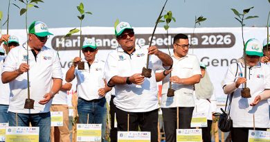 Pemprov DKI Tanam 24.310 Bibit Mangrove untuk Perkuat Ekosistem Pesisir Jakarta
