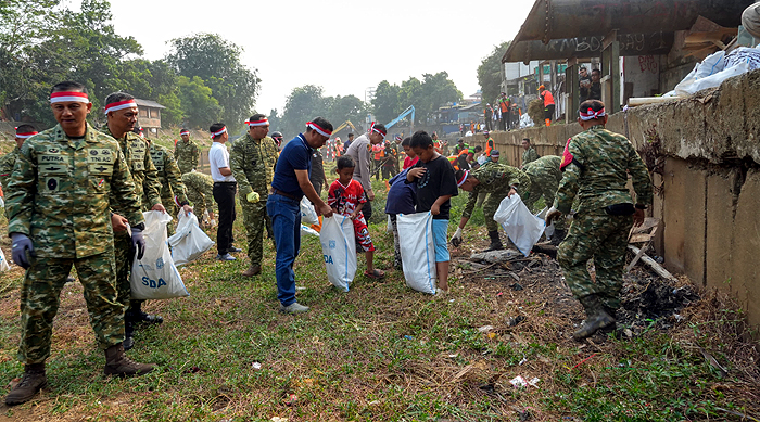 Karya Bakti Bersih Sungai, DKI dan TNI-Polri Perkuat Mitigasi Banjir