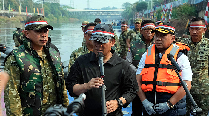 Gerebek Sampah dan Tanam Pohon, Pemprov DKI-TNI-Polri Jaga Kalijodo