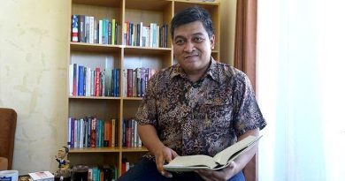 Dunia Akademik dan Politik Indonesia Kehilangan Airlangga Pribadi Kusman