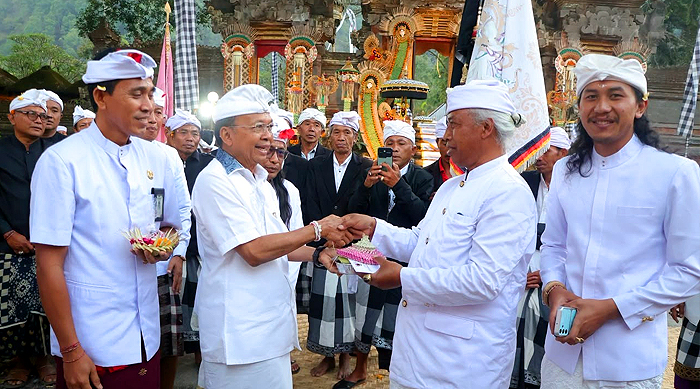 Gubernur Koster Sebut Desa Adat Jadi Kekuatan Jaga Peradaban Bali